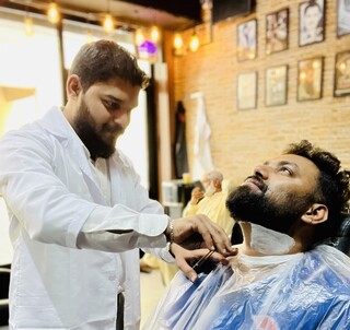 Land Stars Gents Salon